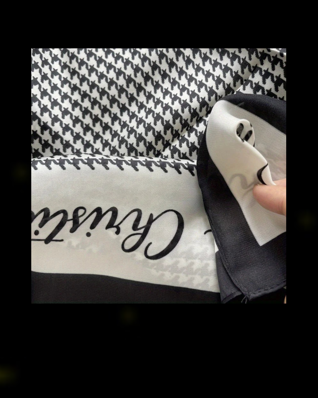 CHRISTAN DIOR/ WHITE & BLACK
